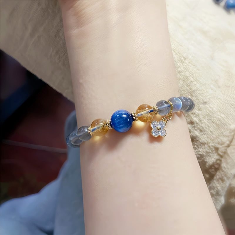 Natural Moonstone Flower Charm Bracelet Natural Moonstone Flower Charm Bracelet
