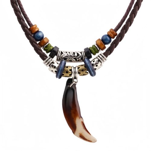 Collar Étnico de Diente de Lobo: Amuleto de Prosperidad