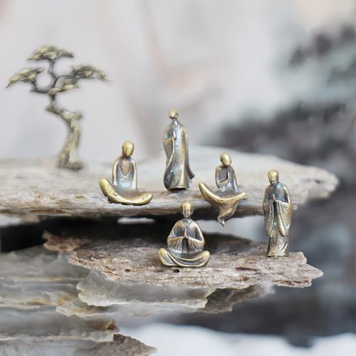 Metal Mini Buddha Meditation Statues Set Metal Mini Buddha Meditation Statues Set