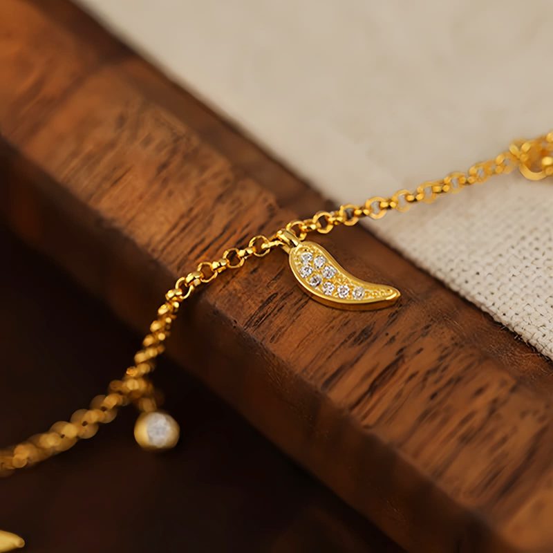 Sterling Silver Protection Anklet with Zircon Pepper Charm Sterling Silver Protection Anklet with Zircon Pepper Charm