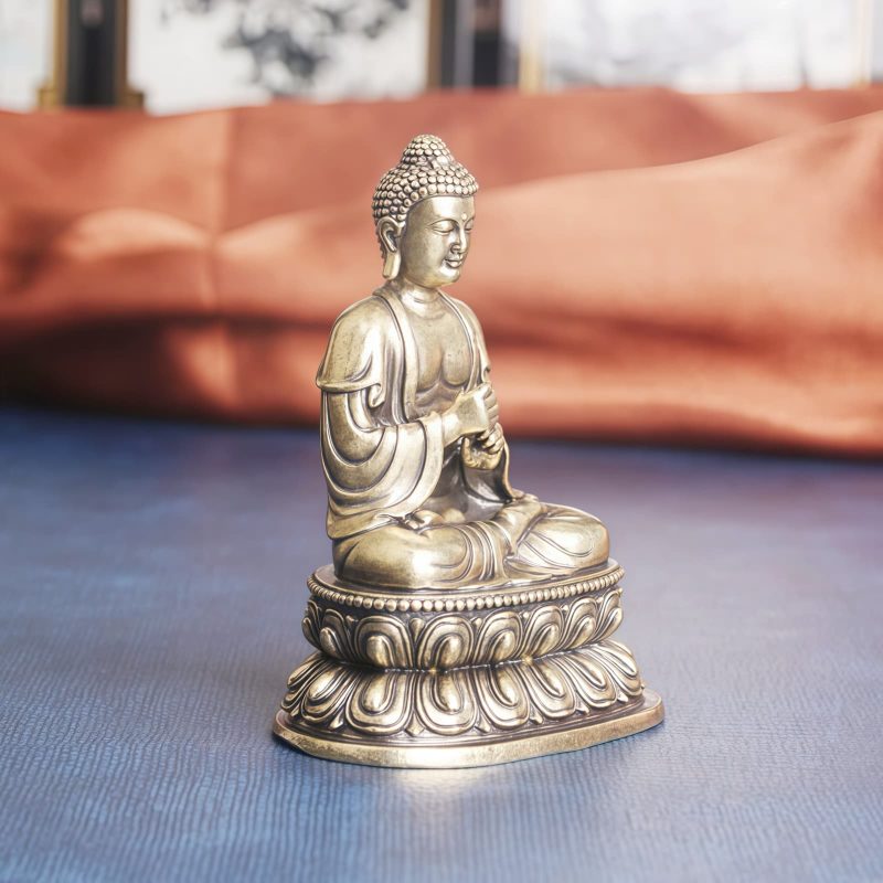 Tibetan Copper Tathagata Buddha Statue Tibetan Copper Tathagata Buddha Statue