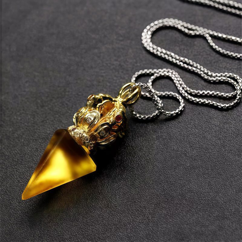 Tibetan Dorje Vajra Lotus Liuli Crystal Necklace Pendant Tibetan Dorje Vajra Lotus Liuli Crystal Necklace Pendant