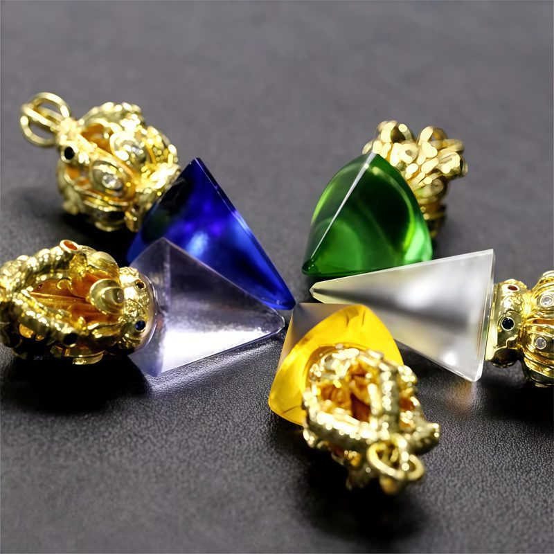 Tibetan Dorje Vajra Lotus Liuli Crystal Necklace Pendant Tibetan Dorje Vajra Lotus Liuli Crystal Necklace Pendant