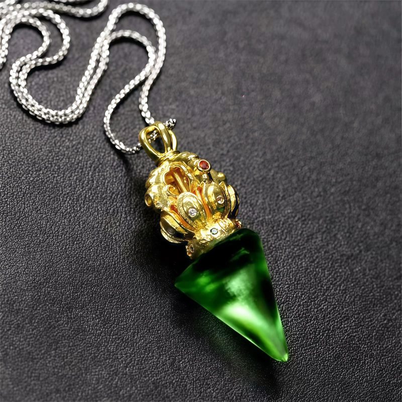 Tibetan Dorje Vajra Lotus Liuli Crystal Necklace Pendant Tibetan Dorje Vajra Lotus Liuli Crystal Necklace Pendant