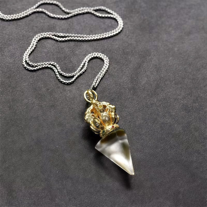Tibetan Dorje Vajra Lotus Liuli Crystal Necklace Pendant Tibetan Dorje Vajra Lotus Liuli Crystal Necklace Pendant