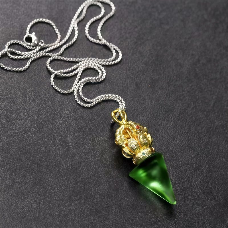 Tibetan Dorje Vajra Lotus Liuli Crystal Necklace Pendant Tibetan Dorje Vajra Lotus Liuli Crystal Necklace Pendant