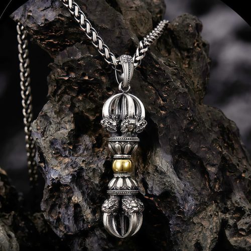Colgante Vajra Dorje Tibetano de Plata para la Abundancia