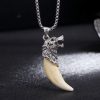 Titanium Steel Wolf Tooth Pendant Necklace Titanium Steel Wolf Tooth Pendant Necklace