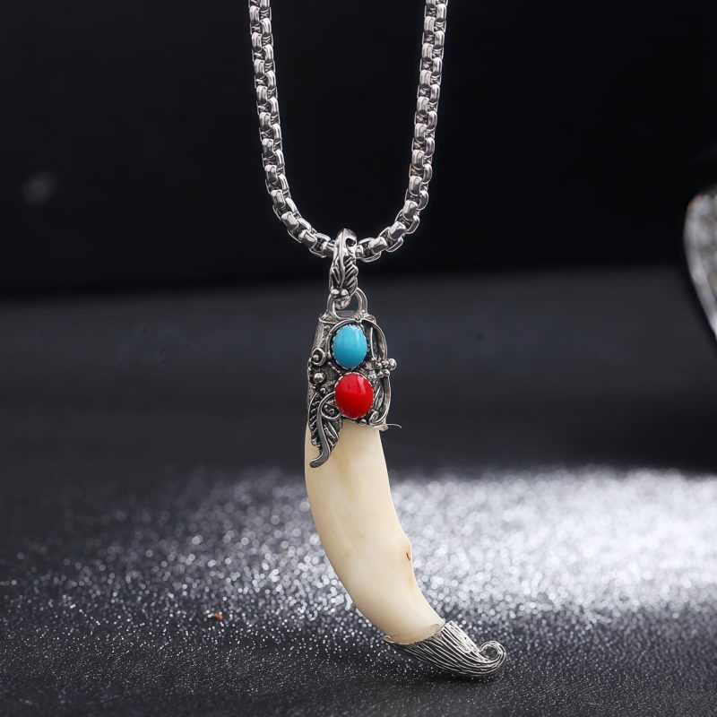 Titanium Steel Wolf Tooth Pendant Necklace Titanium Steel Wolf Tooth Pendant Necklace