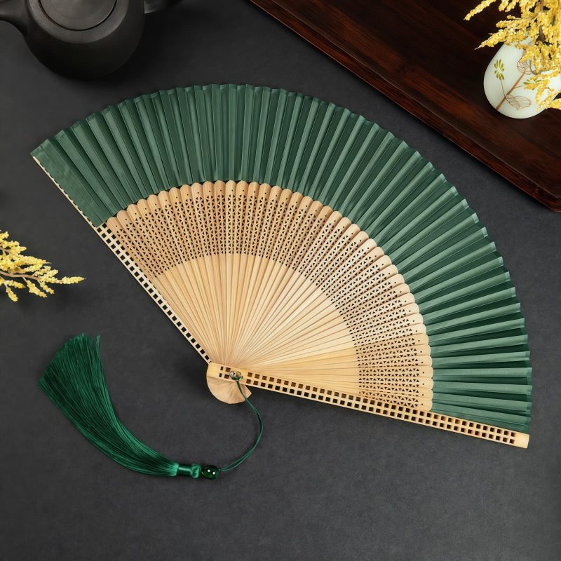 Handmade Bamboo Frame Vintage Folding Fan Handmade Bamboo Frame Vintage Folding Fan