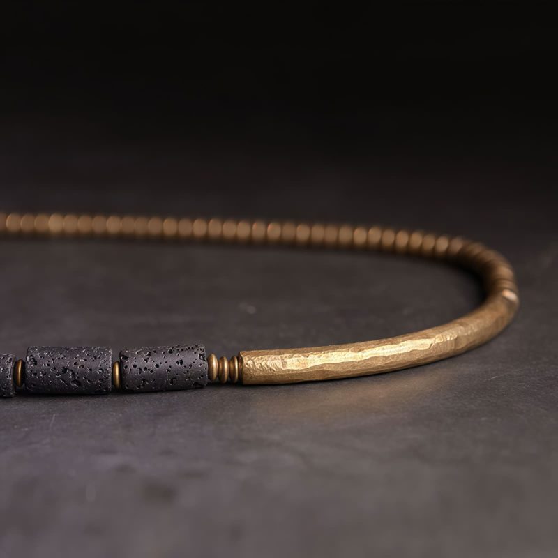 Lava-Gestein & Messing: Mehrlagiges Armband für innere Ruhe Lava Rock Brass Multi-Turn Calm Bracelet