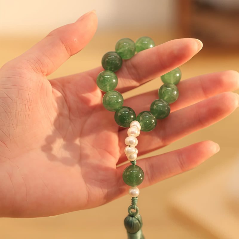 Green Strawberry Quartz Pearl Wrist Mala Green Strawberry Quartz Pearl Wrist Mala
