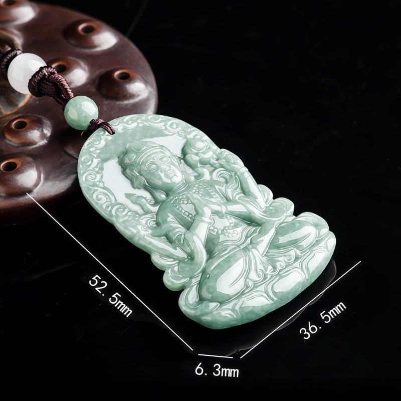 Natural Jade Avalokitesvara Amulet Necklace Natural Jade Avalokitesvara Amulet Necklace