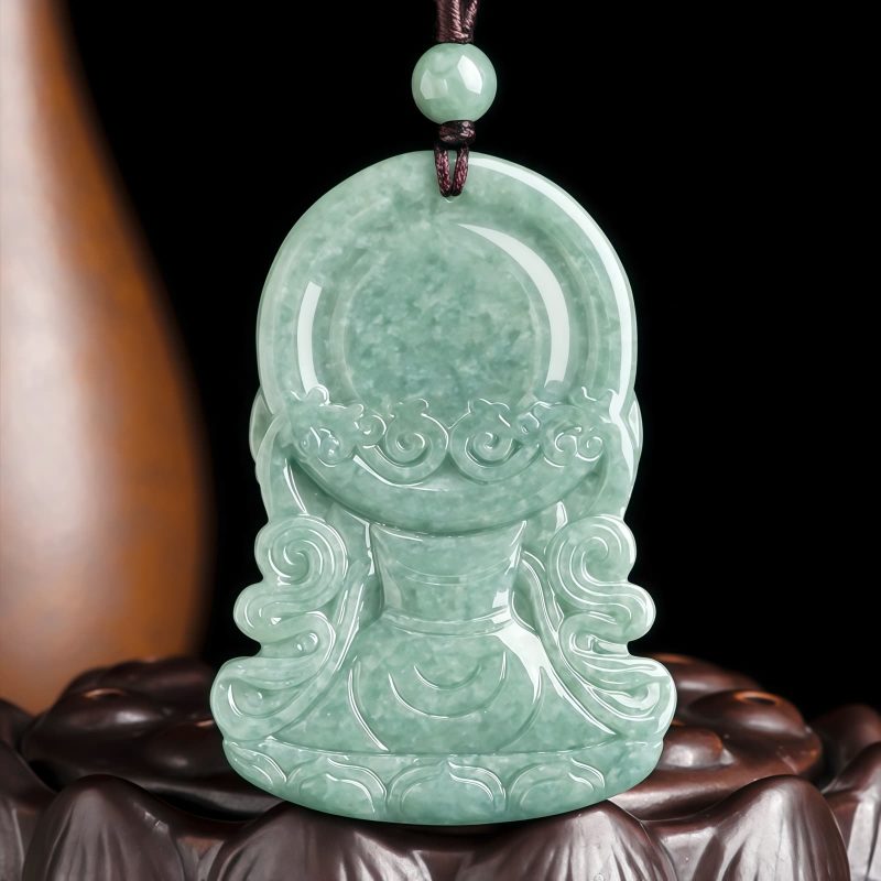 Natural Jade Avalokitesvara Amulet Necklace Natural Jade Avalokitesvara Amulet Necklace