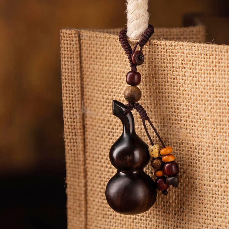 Tibetan Red Sandalwood Luck Key Chain Tibetan Red Sandalwood Luck Key Chain